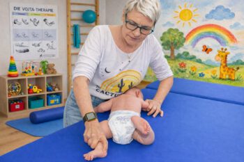 Vojta-Therapie für Säuglinge in Dortmund – Neurophysiologische Behandlung nach dem Vojta-Konzept